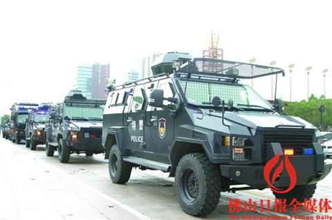 帥爆了 “變形金剛！南海投用一批特種警用裝備車輛