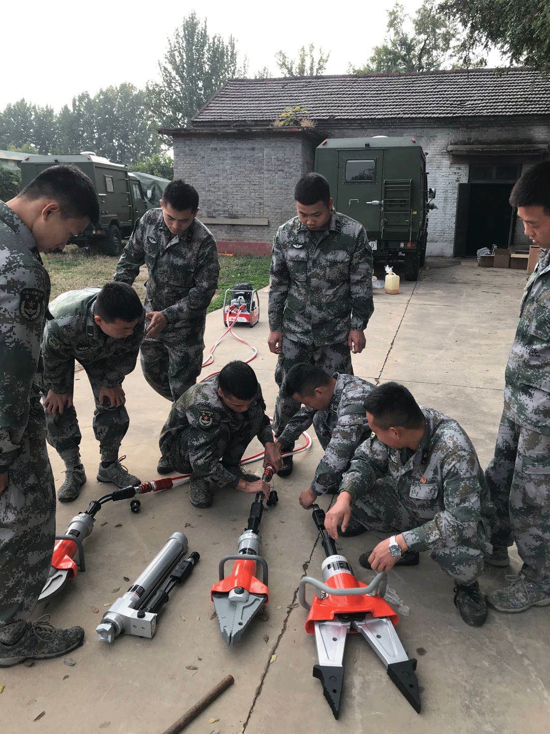 【交付紀(jì)實】探訪部隊交付現(xiàn)場,領(lǐng)略歐盾品質(zhì)(圖2) 【交付紀(jì)實】探訪部隊交付現(xiàn)場,領(lǐng)略歐盾品質(zhì)(圖2)