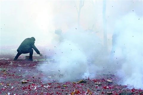 謠言！鞭炮里面有硫磺，硫磺噴射出來就是消毒