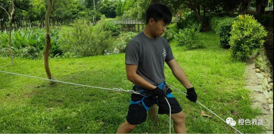 繩索 | 登山者無器材的繩索保護(圖15) 繩索 | 登山者無器材的繩索保護(圖15)