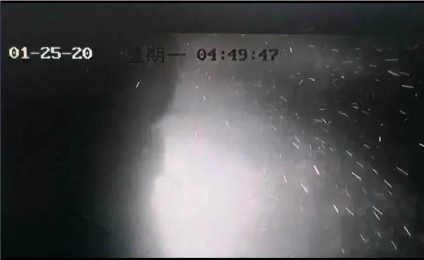 1米，5秒，兩人致死！電動(dòng)自行車(chē)蓄電池火災(zāi)警示！(圖4)