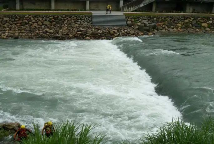 水域救援:水域救援的基礎(chǔ)知識(圖28) 水域救援:水域救援的基礎(chǔ)知識(圖28)