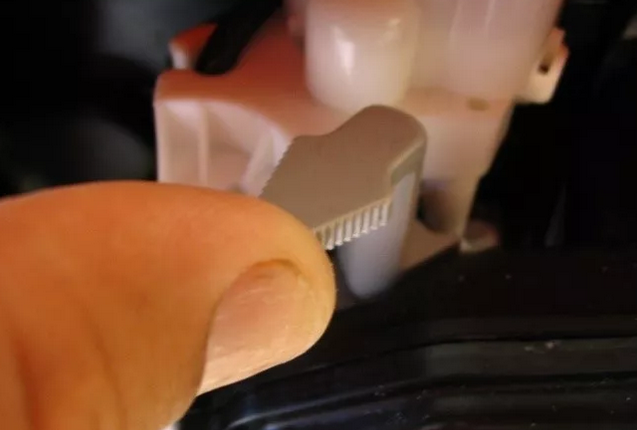 雙輸出液壓機(jī)動(dòng)泵維修維護(hù)指導(dǎo)說明書(圖10) 雙輸出液壓機(jī)動(dòng)泵維修維護(hù)指導(dǎo)說明書(圖10)