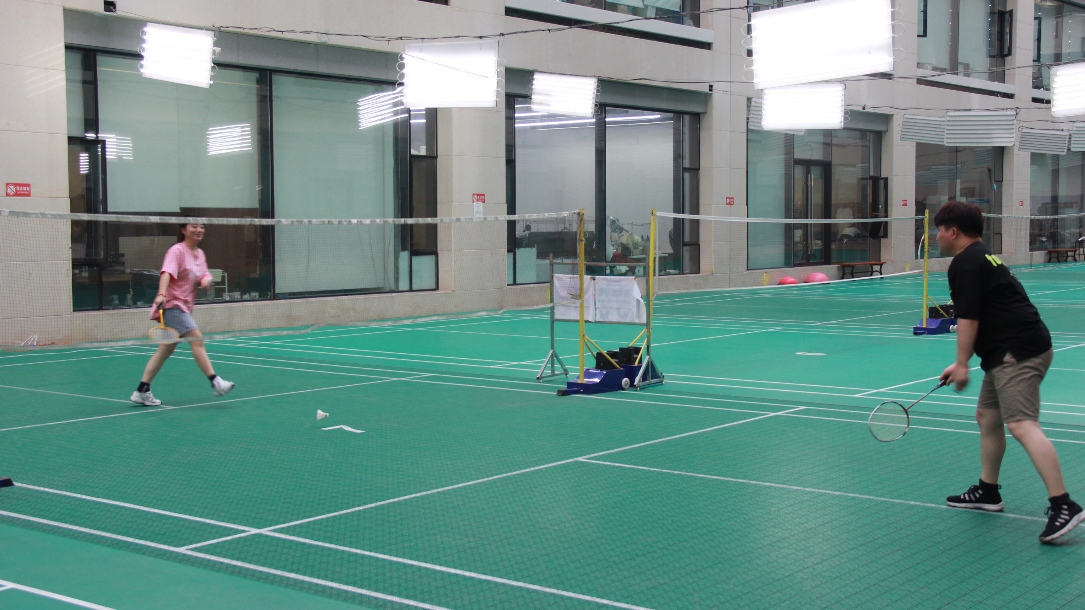羽你一起 相約歐盾 | 羽毛球團(tuán)建凝聚奮進(jìn)力量 (圖3)
